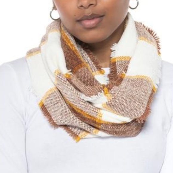 CHARTER CLUB Woven Chenille Loop Scarf - Ivory Plaid - NWT - Picture 1 of 2